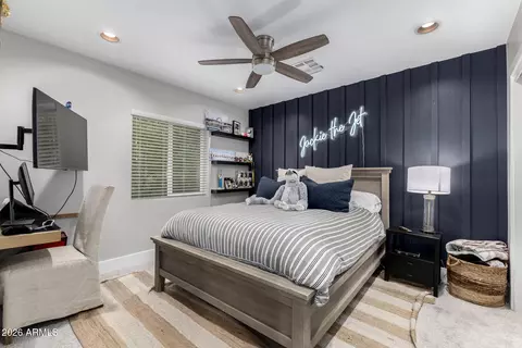 Bedroom - 4008 E Fairmount Ave, Phoenix, AZ 85018 photo 6 of 7