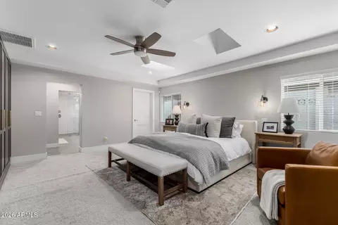 Bedroom - 4008 E Fairmount Ave, Phoenix, AZ 85018 photo 3 of 7