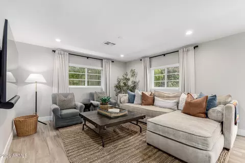 Living - 4008 E Fairmount Ave, Phoenix, AZ 85018 photo 2 of 2