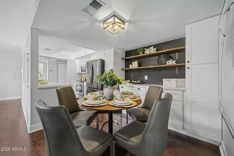 Dining - 3918 S Willow Dr, Tempe, AZ 85282 photo 3 of 3