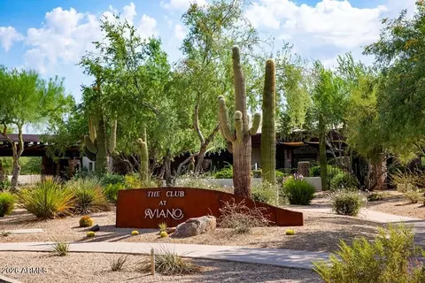Exterior - 3985 E Hummingbird Ln, Phoenix, AZ 85050 photo 9 of 15