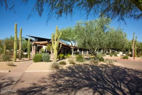 Exterior - 3985 E Hummingbird Ln, Phoenix, AZ 85050 photo 14 of 15