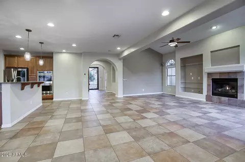 Living - 3985 E Hummingbird Ln, Phoenix, AZ 85050 photo 3 of 5