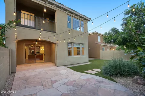 Exterior - 3985 E Hummingbird Ln, Phoenix, AZ 85050 photo 5 of 15