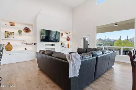 Living - 1511 E Moon Vista St, Apache Junction, AZ 85119 photo 2 of 5