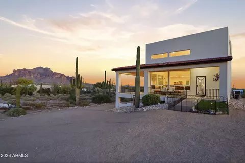 Exterior - 1511 E Moon Vista St, Apache Junction, AZ 85119 photo 4 of 23