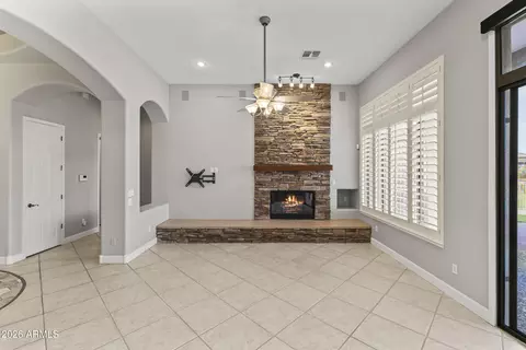 Living - 415 E Desert Wind Dr, Phoenix, AZ 85048 photo 3 of 6