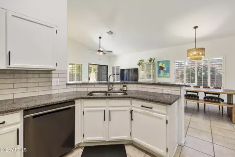 Kitchen - 4373 E Coolbrook Ave, Phoenix, AZ 85032 photo 2 of 3