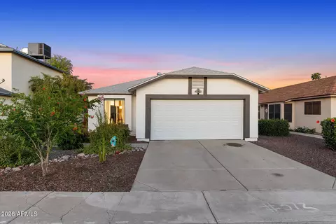 11921 N 76th Ln, Peoria, AZ 85345