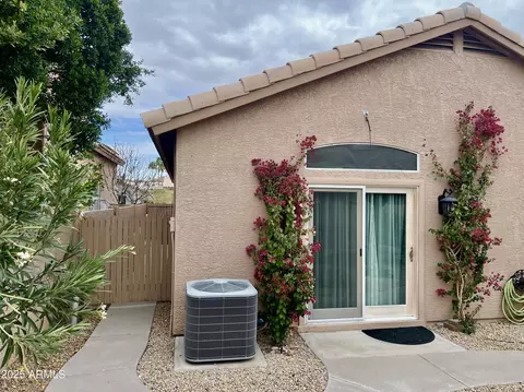 Exterior - 1233 E Redfield Rd, Phoenix, AZ 85022 photo 14 of 16