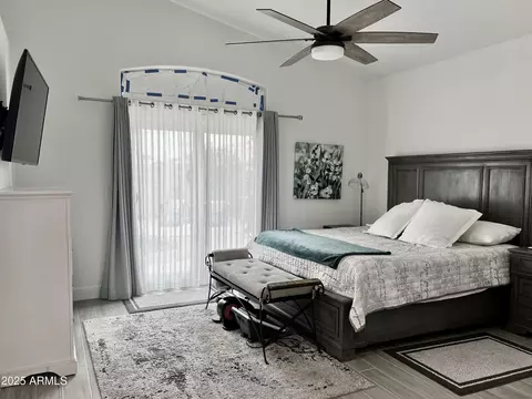 Bedroom - 1233 E Redfield Rd, Phoenix, AZ 85022 photo 2 of 2