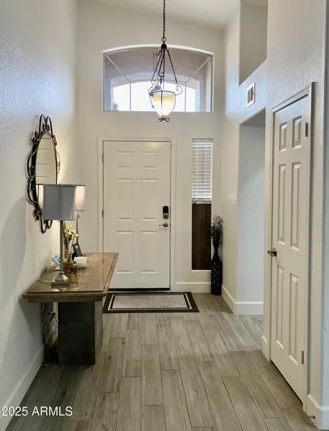 Entry Way - 1233 E Redfield Rd, Phoenix, AZ 85022 photo 1 of 2