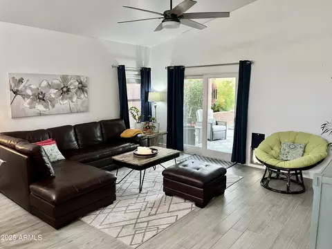 Living - 1233 E Redfield Rd, Phoenix, AZ 85022 photo 2 of 4