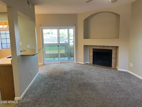 930 N Mesa Dr #1006, Mesa, AZ 85201