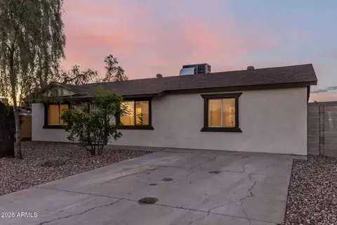 8226 W Meadowbrook Ave, Phoenix, AZ 85033