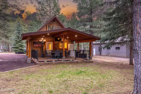 1895 Ferret Cir, Forest Lakes, AZ 85931