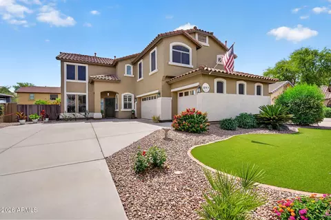 897 W Holstein Trl, San Tan Valley, AZ 85143
