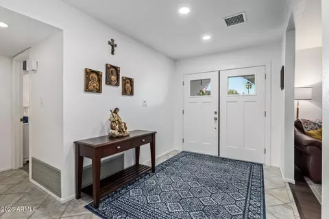 235 W Interlacken Dr, Phoenix, AZ 85023 photo 14
