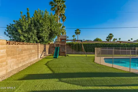 235 W Interlacken Dr, Phoenix, AZ 85023 photo 35