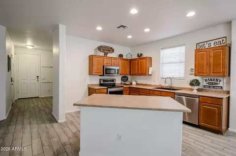 Kitchen - 3227 W Apollo Rd, Phoenix, AZ 85041 photo 1 of 4