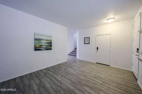 Entry Way - 3227 W Apollo Rd, Phoenix, AZ 85041 photo 1 of 2