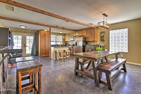 Dining - 1815 N 16th Ave, Phoenix, AZ 85007 photo 1 of 2