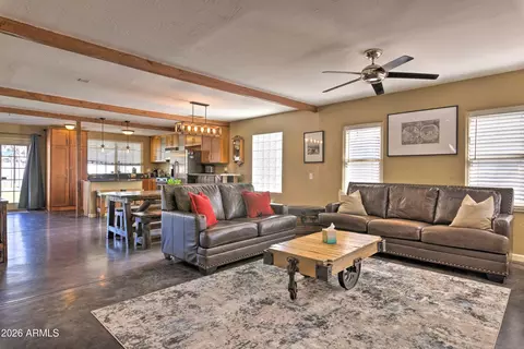 Living - 1815 N 16th Ave, Phoenix, AZ 85007 photo 1 of 2