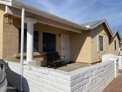 Exterior - 2929 E Broadway Rd #5, Mesa, AZ 85204 photo 5 of 5