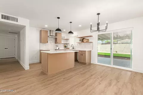 Kitchen - 628 E Papago Dr, Tempe, AZ 85288 photo 1 of 8