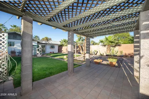 Exterior - 1225 E Hubbell St, Phoenix, AZ 85006 photo 8 of 13