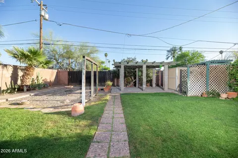 Exterior - 1225 E Hubbell St, Phoenix, AZ 85006 photo 12 of 13