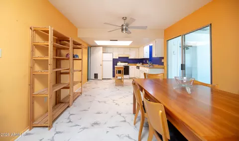 Dining - 1225 E Hubbell St, Phoenix, AZ 85006 photo 2 of 2