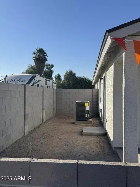 513 E Centre Ave, Buckeye, AZ 85326 photo 9