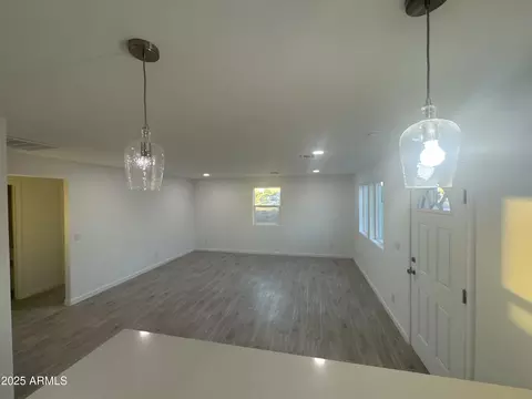 513 E Centre Ave, Buckeye, AZ 85326 photo 2