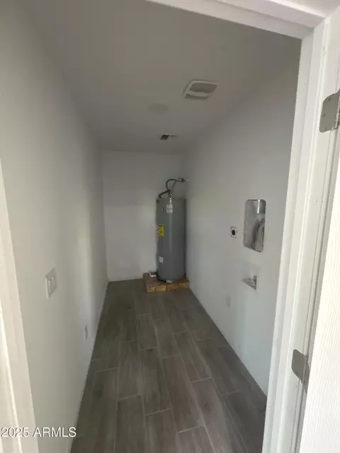 513 E Centre Ave, Buckeye, AZ 85326 photo 7
