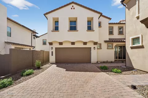 31738 N 24th Drive Dr, Phoenix, AZ 85085