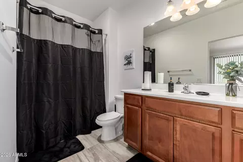 Bath - 3900 E Baseline Rd #167, Phoenix, AZ 85042 photo 1 of 1