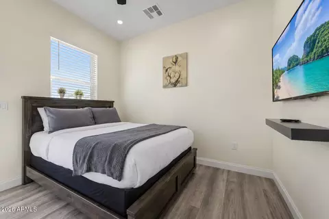 Bedroom - 1344 E Polk St #B, Phoenix, AZ 85006 photo 9 of 10