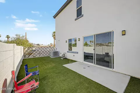Exterior - 1344 E Polk St #B, Phoenix, AZ 85006 photo 4 of 5