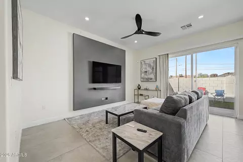 Living - 1344 E Polk St #B, Phoenix, AZ 85006 photo 1 of 3