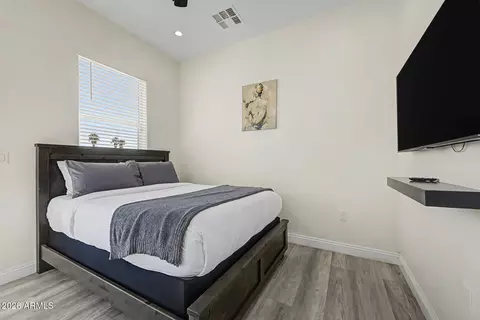 Bedroom - 1344 E Polk St #B, Phoenix, AZ 85006 photo 5 of 7