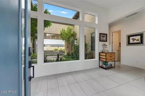 1352 E La Mirada Dr, Phoenix, AZ 85042 photo 6