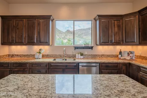 Kitchen - 5995 E 35th Ave, Apache Junction, AZ 85119 photo 3 of 3