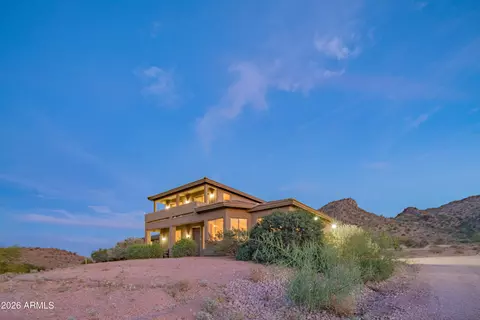 Exterior - 5995 E 35th Ave, Apache Junction, AZ 85119 photo 7 of 12