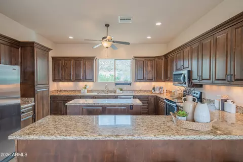 Kitchen - 5995 E 35th Ave, Apache Junction, AZ 85119 photo 1 of 3