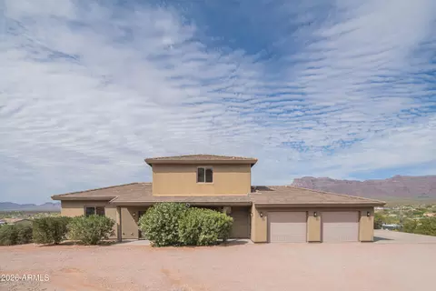 Exterior - 5995 E 35th Ave, Apache Junction, AZ 85119 photo 3 of 12