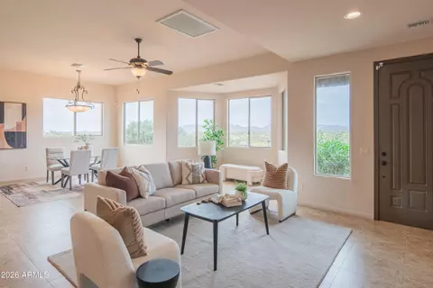 Living - 5995 E 35th Ave, Apache Junction, AZ 85119 photo 2 of 3