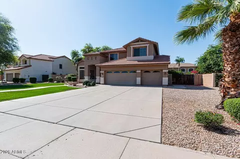 149 E Canyon Creek Dr, Gilbert, AZ 85296