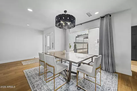 Dining - 77 E Missouri Ave #60, Phoenix, AZ 85012 photo 1 of 3