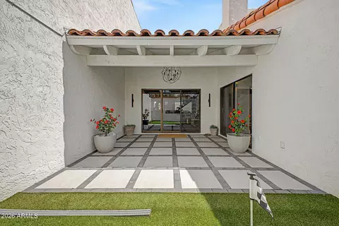 Exterior - 77 E Missouri Ave #60, Phoenix, AZ 85012 photo 6 of 10